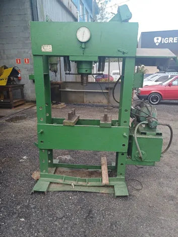 Hydraulic Power Press – 120 Ton