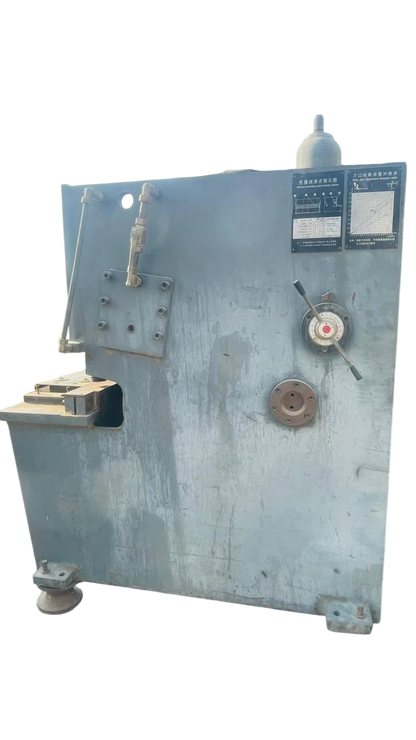 Hydraulic Bending Machine Iron Sheet size Thickness 4mm Length 2.5 mtr