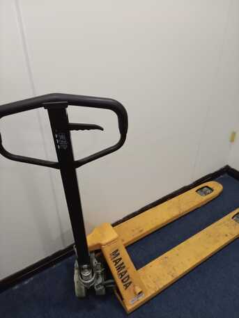Manual Hydraulic Pallet Jack (or Pump Truck)
