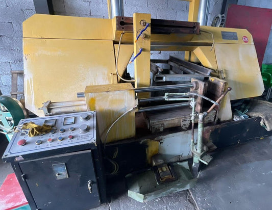 Hydraulic Band Saw Machine – 650 mm (Made in China)