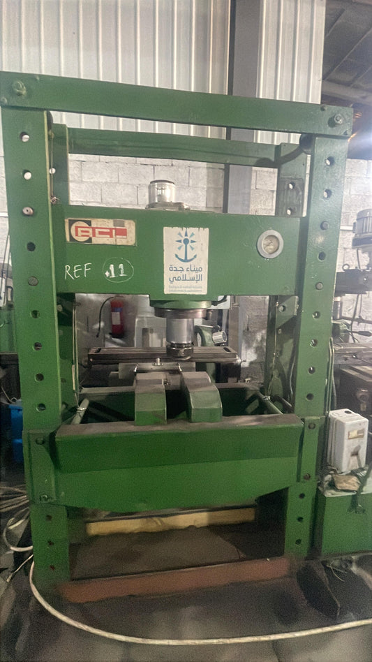 Hydraulic Power Press – 120 Ton